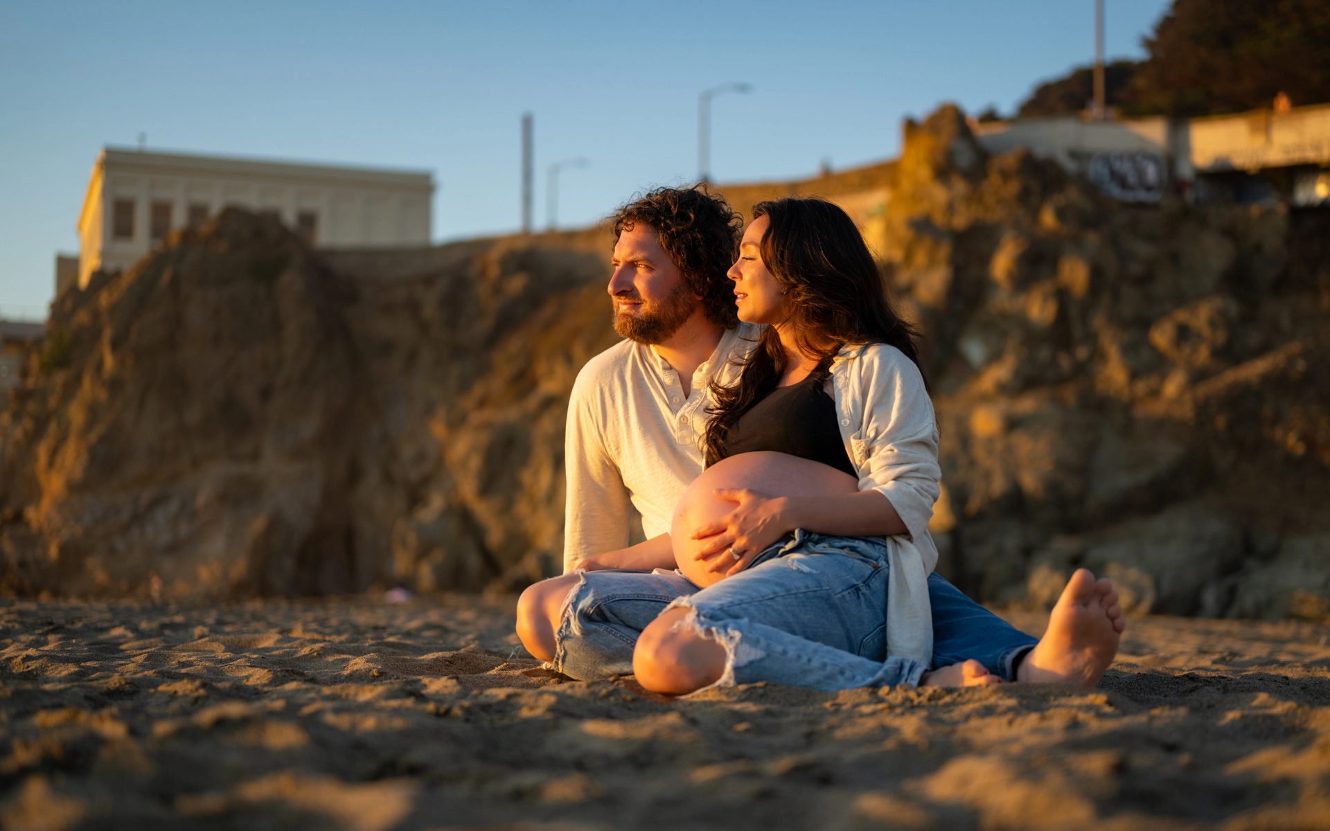 maternity shoot at the beach